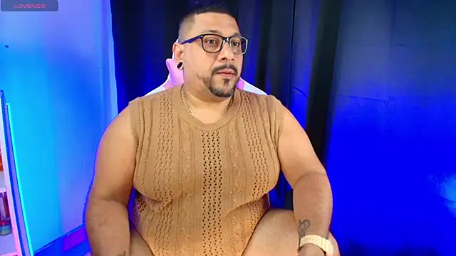 jacoob woods online show from November 14, 4:11 am