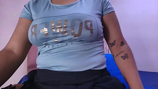 lay navas online show from September 23, 7:17 pm