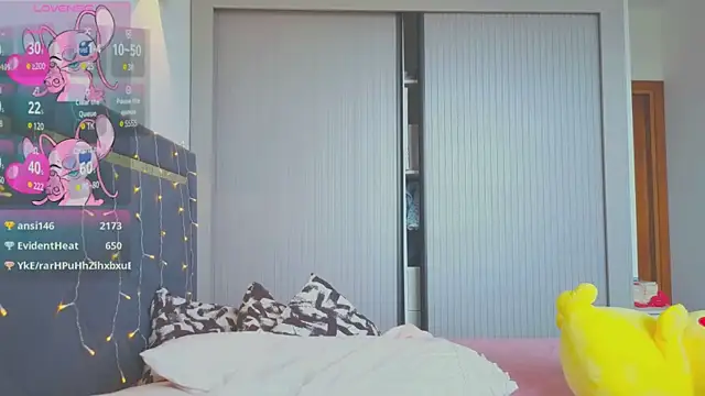 Mia Tin online show from March 8, 9:50 am