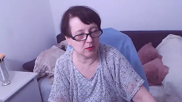 ChristaRose online show from February 26, 10:31 pm