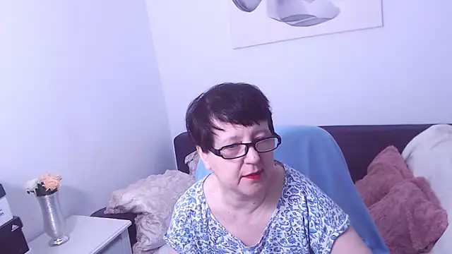 ChristaRose online show from October 11, 11:58 pm