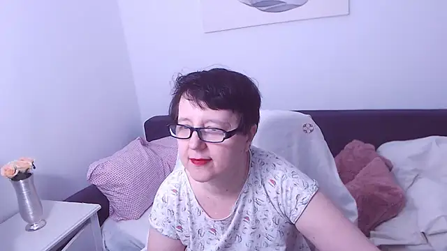 ChristaRose online show from October 24, 8:49 pm