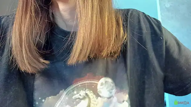 Courtney Luv online show from September 18, 10:39 am