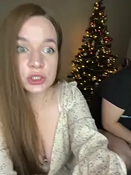 Snapshot of HellMoor chatting on January 11, 3:55 am HellMoor online show from January 11, 3:55 am