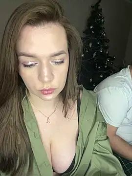 Snapshot of HellMoor chatting on January 17, 5:00 am HellMoor online show from January 17, 5:00 am