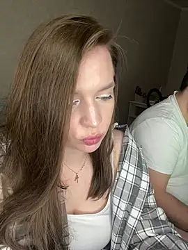 Snapshot of HellMoor chatting on January 25, 9:57 pm HellMoor online show from January 25, 9:57 pm