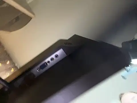 Snapshot of HellMoor chatting on February 27, 12:10 am HellMoor online show from February 27, 12:10 am