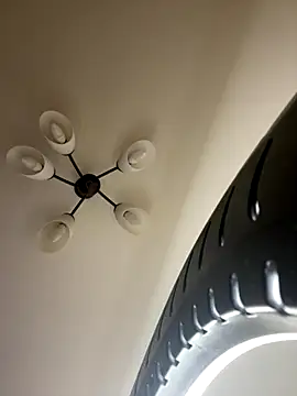 Snapshot of HellMoor chatting on September 26, 4:05 am HellMoor online show from September 26, 4:05 am