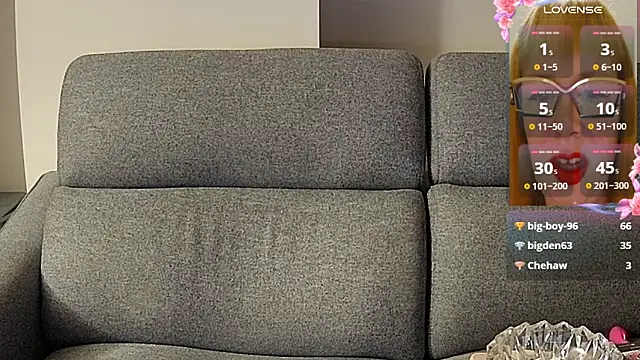 TittyLandQuebec online show from March 17, 6:07 am