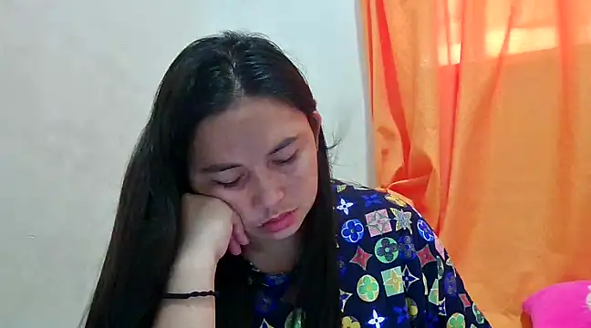 LalaiAsian online show from December 16, 12:59 am