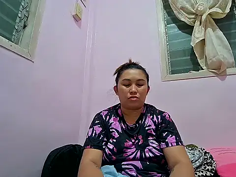 LalaiAsian online show from September 25, 2:21 pm