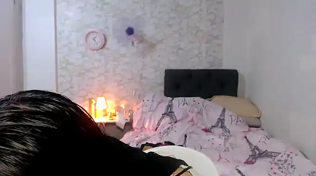 Hebefemme online show from January 22, 5:26 am