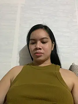 Hebefemme online show from February 28, 6:20 pm