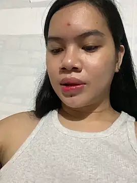 Hebefemme online show from March 6, 4:28 pm