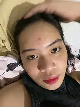 Hebefemme online show from March 8, 11:58 am