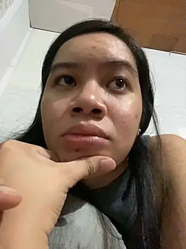 Hebefemme online show from March 12, 8:31 pm