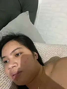 Hebefemme online show from March 21, 4:51 pm