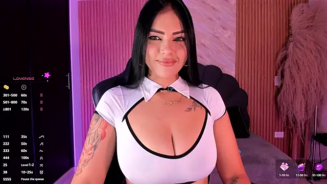 Snapshot of karol_green_ chatting on September 30, 11:43 pm karol green online show from September 30, 11:43 pm