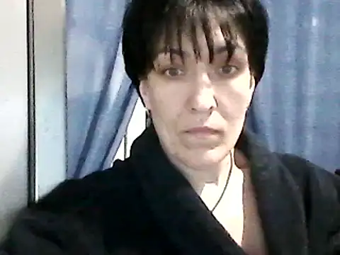 SunnyAmorre online show from March 16, 8:00 pm