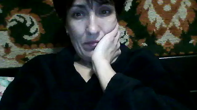 SunnyAmorre online show from October 15, 9:15 pm