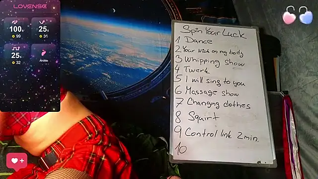 KittyMia online show from October 3, 7:33 pm