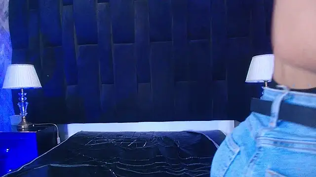 Snapshot of shelsyloreds chatting on February 1, 11:54 am shelsyloreds online show from February 1, 11:54 am