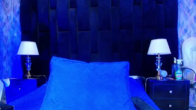 Snapshot of shelsyloreds chatting on March 8, 12:20 pm shelsyloreds online show from March 8, 12:20 pm