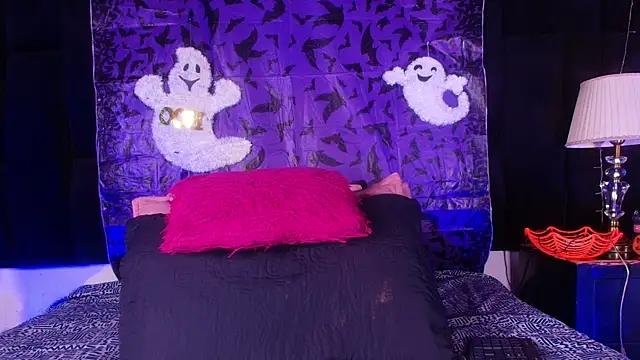 Snapshot of shelsyloreds chatting on October 20, 12:16 pm shelsyloreds online show from October 20, 12:16 pm