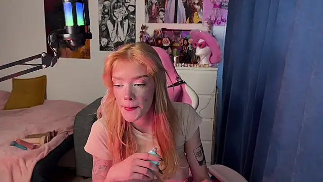 boobsybootie online show from December 8, 11:46 am