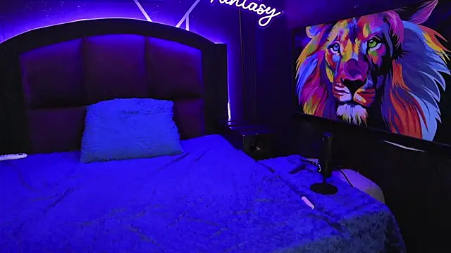 Secretfantasy xxx online show from January 3, 5:17 am