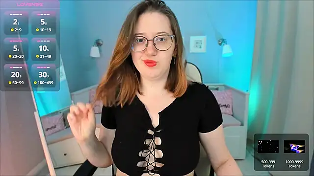 Snapshot of Charmy_Gracy chatting on October 4, 11:19 am Charmy Gracy online show from October 4, 11:19 am