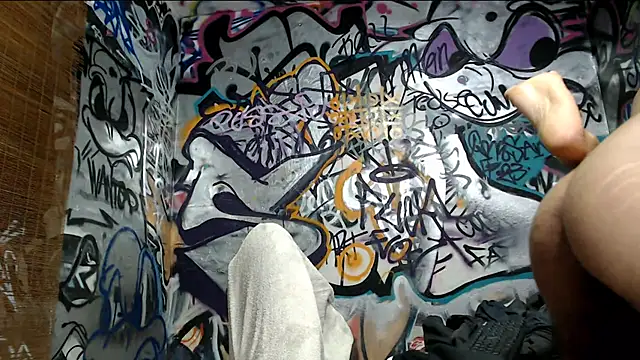 Justin Frank online show from March 22, 3:20 am