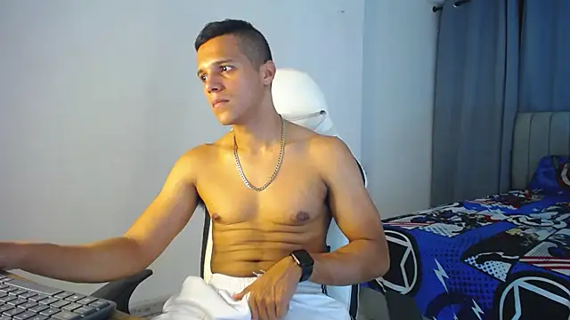 DavidAngell7 online show from December 11, 1:05 am