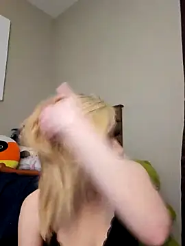 AmethystFoxx online show from February 14, 6:08 pm