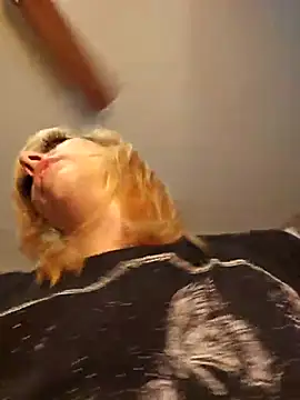 AmethystFoxx online show from February 27, 4:10 pm