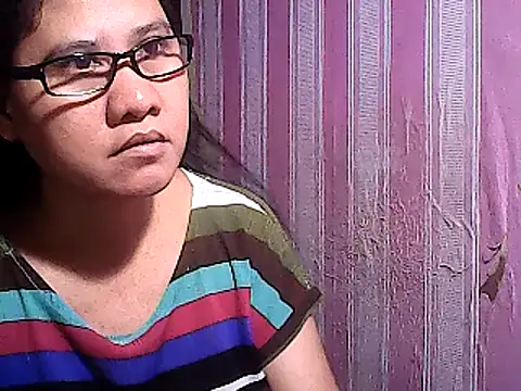 sweetsosie18 online show from March 18, 3:31 pm