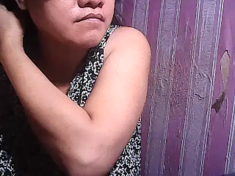 sweetsosie18 online show from March 21, 4:51 pm