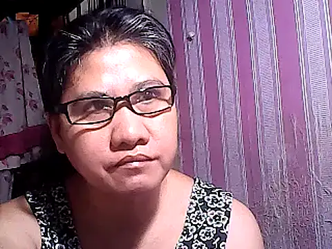 sweetsosie18 online show from March 23, 1:31 am