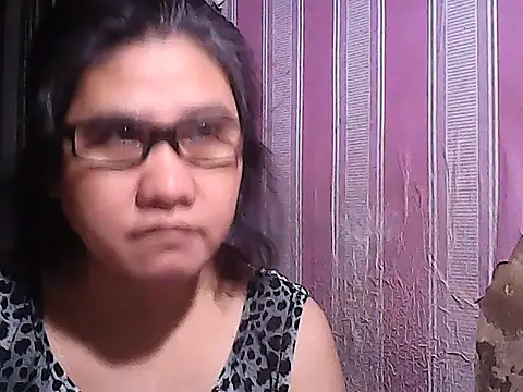 sweetsosie18 online show from October 10, 6:01 am