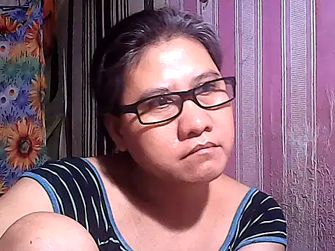 sweetsosie18 online show from October 17, 11:46 am