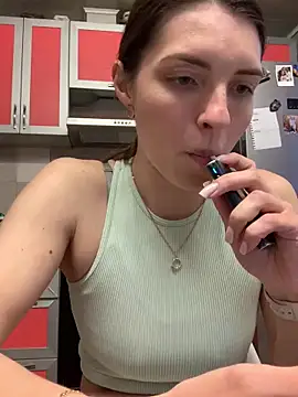 SeducingYoghourt online show from March 21, 3:35 pm