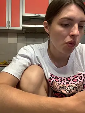 SeducingYoghourt online show from September 26, 3:38 pm