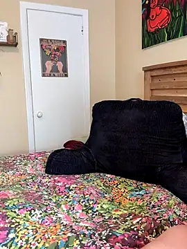 PotOfGreer online show from March 4, 6:18 pm