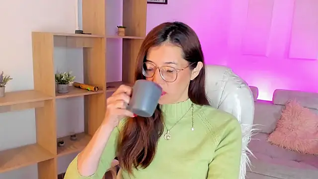 Antonnella 3 online show from September 28, 12:43 pm