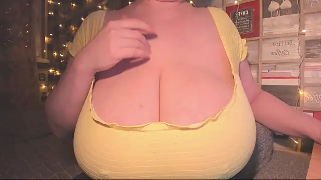 VickyBoobs online show from January 29, 7:32 pm
