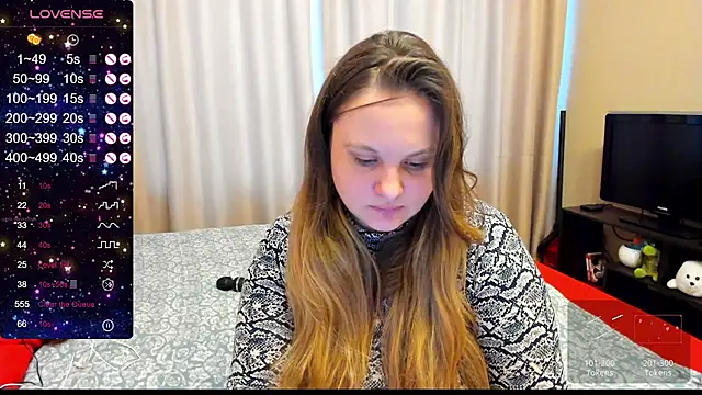 Snapshot of AlanaBrox chatting on March 3, 10:28 am AlanaBrox online show from March 3, 10:28 am