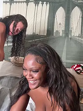 TilaTotti online show from February 26, 1:21 am