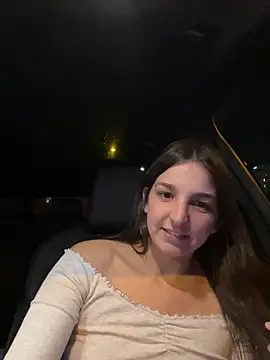 Snapshot of DoriDeluxe66 chatting on March 14, 10:05 pm DoriDeluxe66 online show from March 14, 10:05 pm