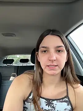 Snapshot of DoriDeluxe66 chatting on October 29, 10:39 am DoriDeluxe66 online show from October 29, 10:39 am