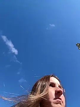 Snapshot of DoriDeluxe66 chatting on November 5, 9:53 am DoriDeluxe66 online show from November 5, 9:53 am